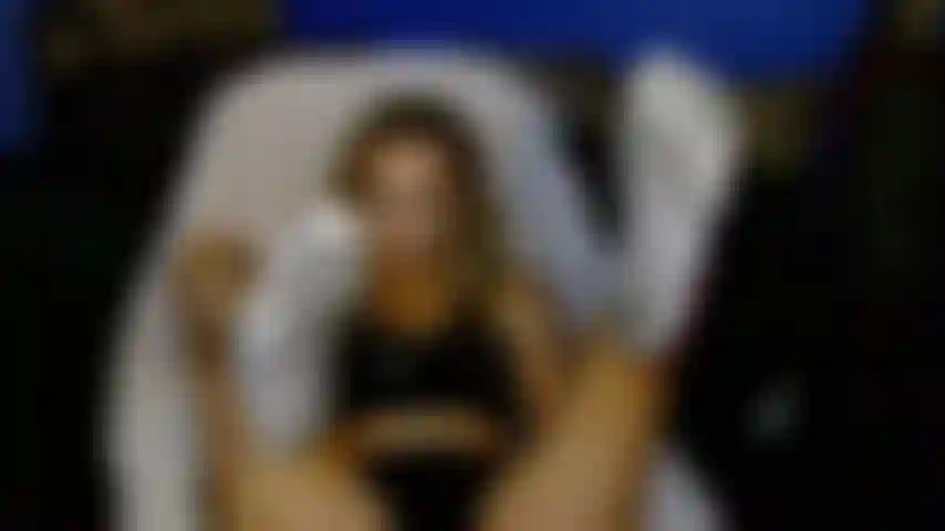 Adoro mis suelas perfectas en mis hediondos calcetines.