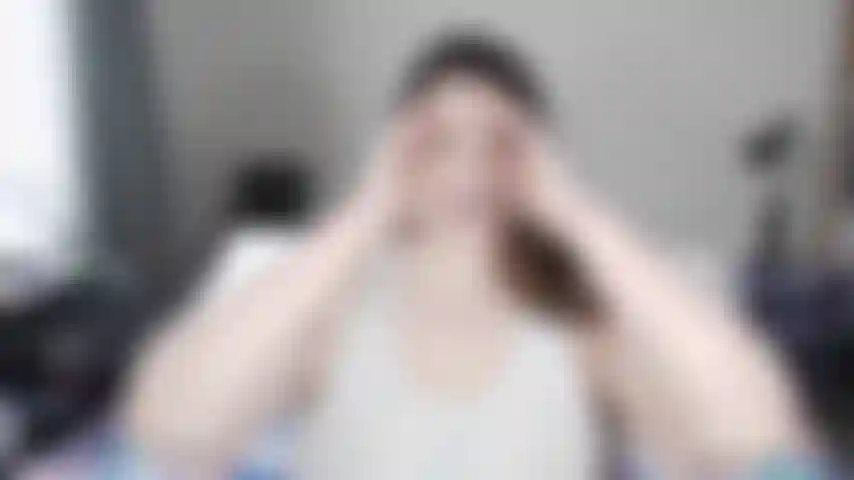 Los olores que produce mi cuerpo solo se vuelven más fuertes cuanto más avanzamos. Te duele la lengua al lamer todos mis lugares peludos. No te pierdas ninguna! O tendré que inmovilizarte para que me limpies adecuadamente.