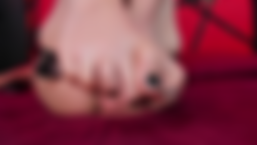 Uso mis pies para provocar y excitar.