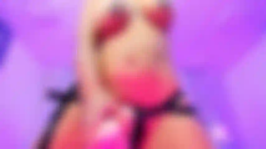 Femdom: ¡siente una verdadera domina entrando en ti!