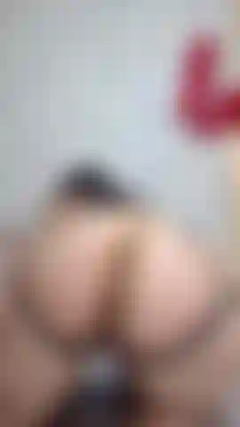 ANAL BEADS PLAY