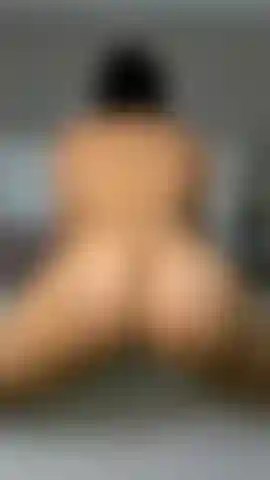 Twerk a cámara lenta.