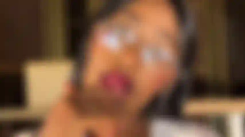 Horny schoolgirl, ready to be fucked.