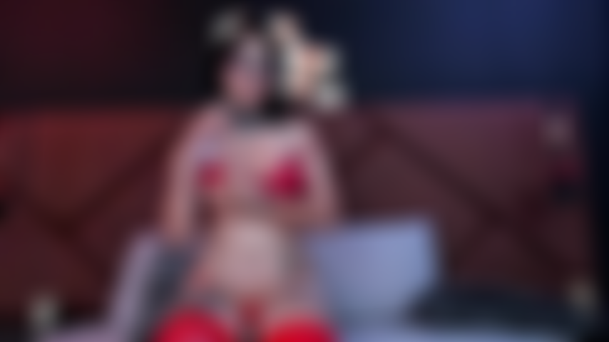 Frotada, brillante y gimiendo por más.