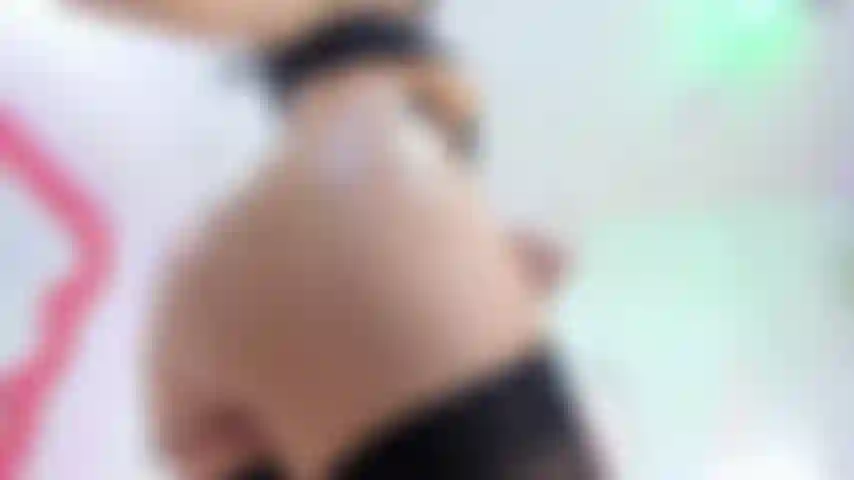 spank my big round oiled up ass, let me feel the pleasure of pain!