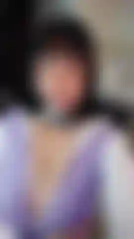 Your pretty girl has arrived