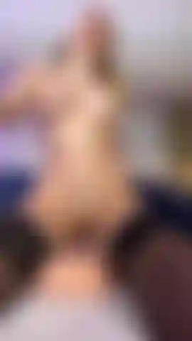 Sólo yo encima de mi novio profundo, lento, intenso.