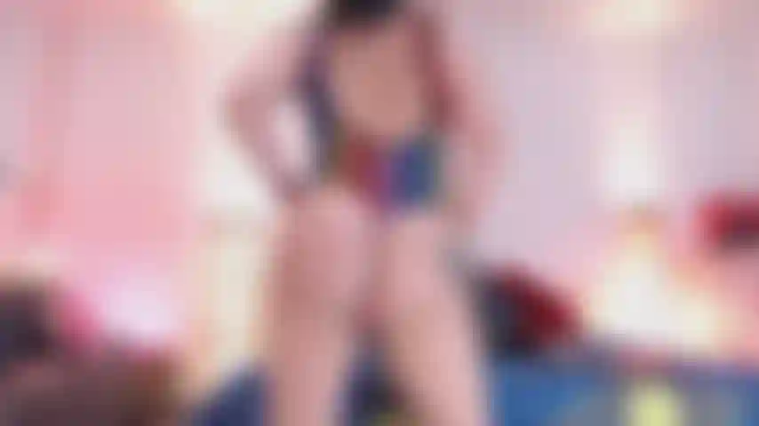 Solo quiero mostrarte un poco de mí y espero que quieras conocerme y probarme ... También puedes mirar mi galería de videos privados si quieres comprarlo y tomarlo ¡¡tú!!