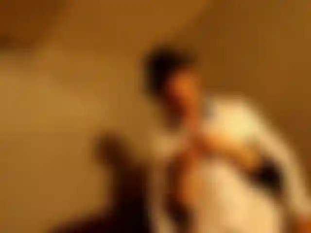 Muestran manos alienígenas.