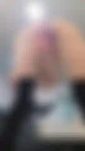 come see me enjoy the rose my fingers with my pussy