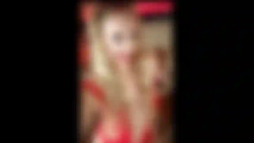 Inclíname sobre un sueño húmedo y candente.