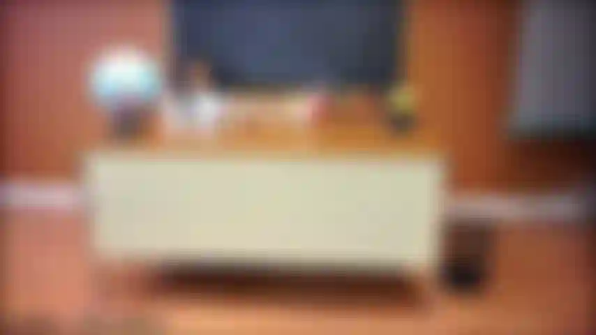 Adoración de pantimedias en el salón de clases.