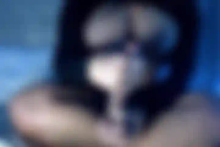 Pawg haciendo pajas y montando consolador | joi.