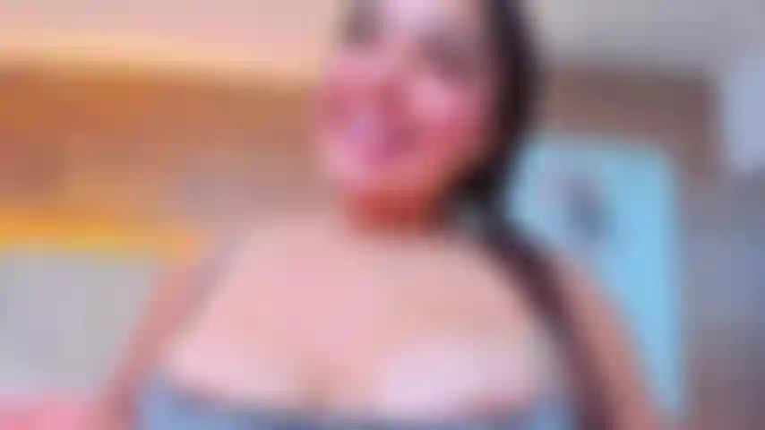 Excitante masturbación y mamada, corre conmigo.