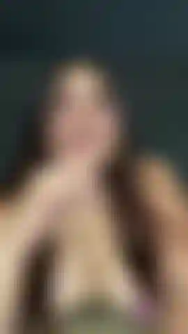 My great ass highlighting about your gaze from below, causing you, while my tender and dominant eyes order me more. I am your temptation and your punishment at the same time