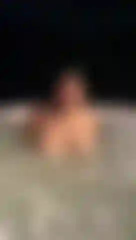 Cuerpo submarino y sexy deseando que estuvieras aquí conmigo.