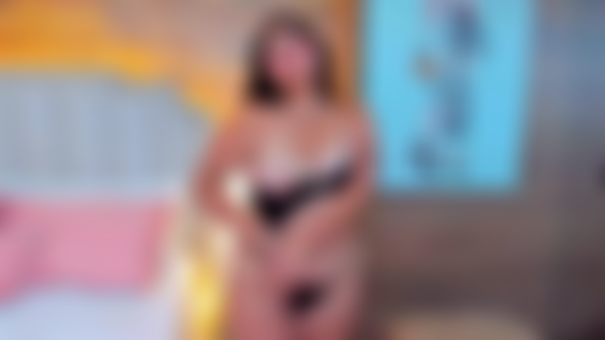 Que placer es masturbarme para ti, mi coño está tan húmedo.