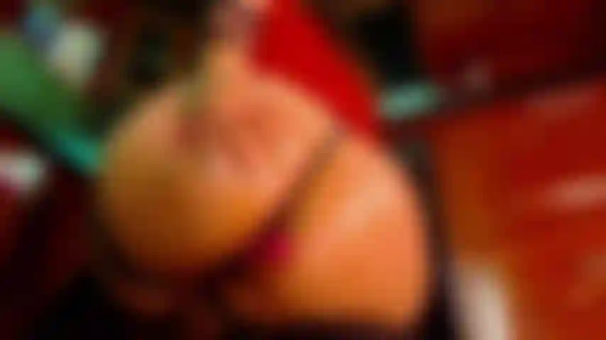 Mi culo apretado para ti.