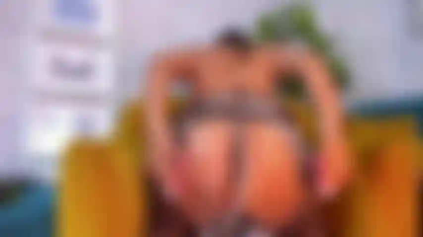 Montando tu polla en año nuevo.