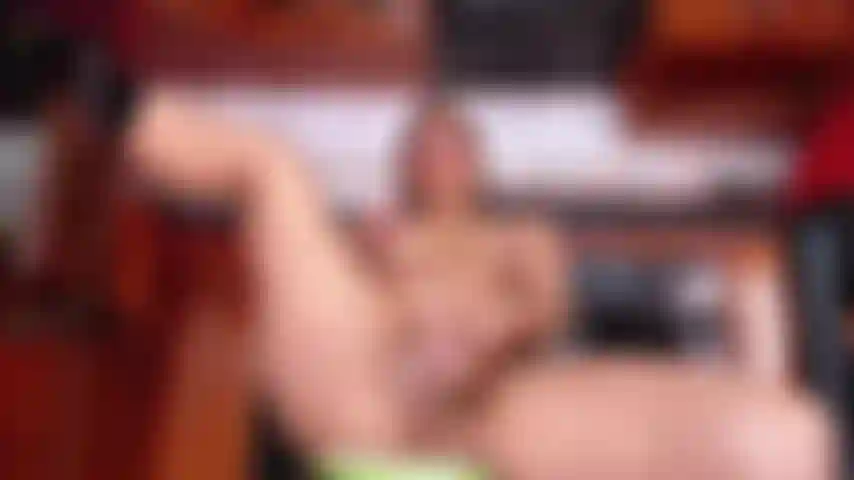 Quiero que me folles el coño caliente.