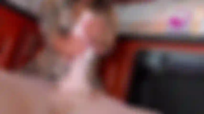 Pov, masturbándome.