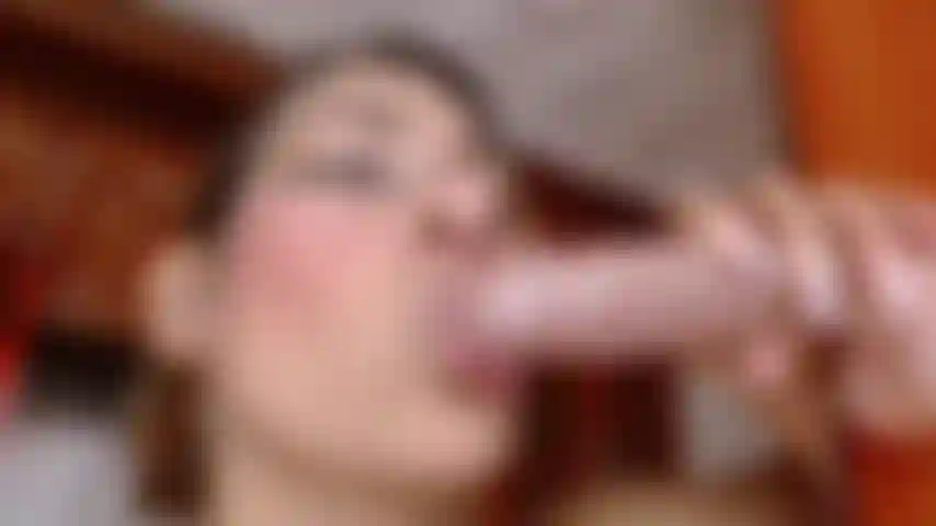 Masaje con mis labios en tu polla.