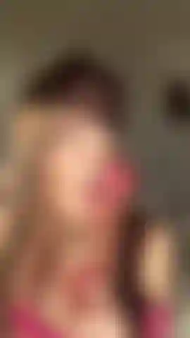 14 minutes of me twerking, spreading, sucking and fucking my 8 inches :))