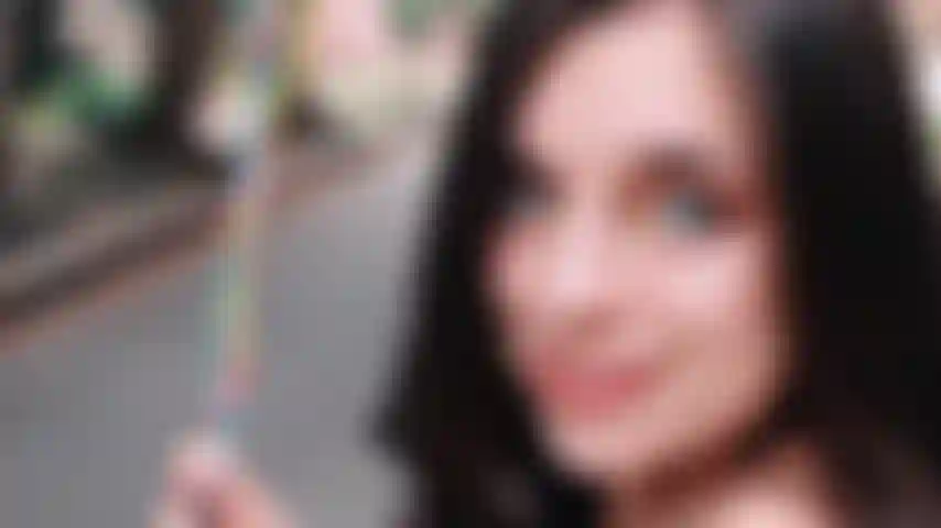 Ven y sueña conmigo.