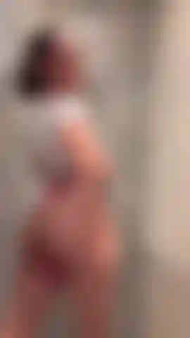 Darme nalgadas en el trasero, ¿quieres hacerlo?