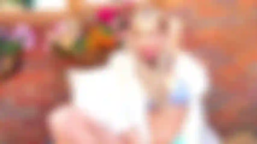 Corro duro afuera en mi patio.