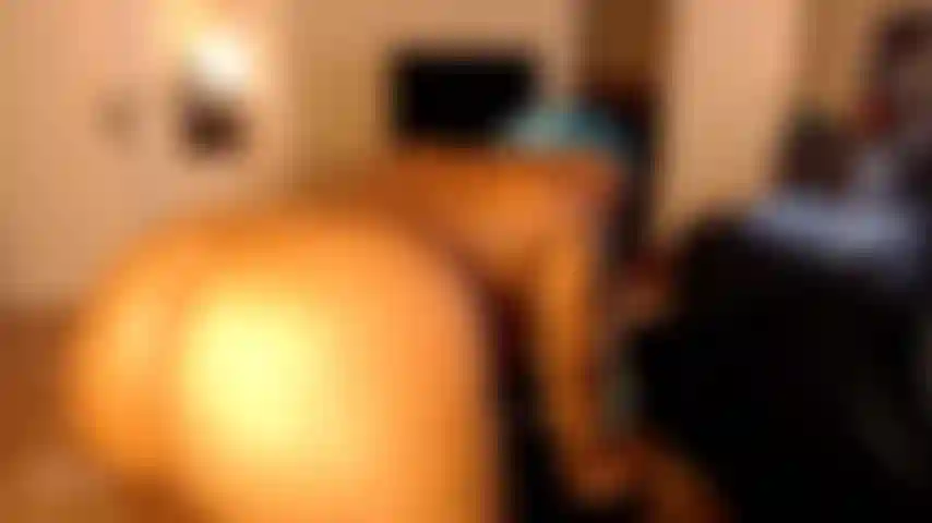 Feliz mamada descuidada.