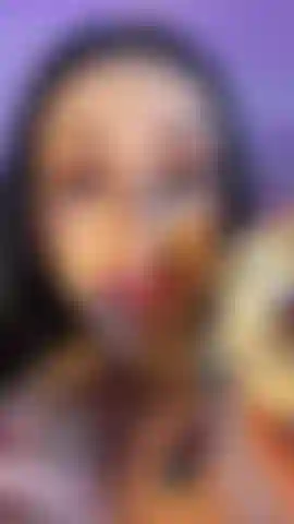 Playing with this donut as if it were your big hole, he's ready to see how I play with him