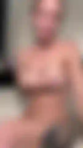 Coñito rosa provocativo.