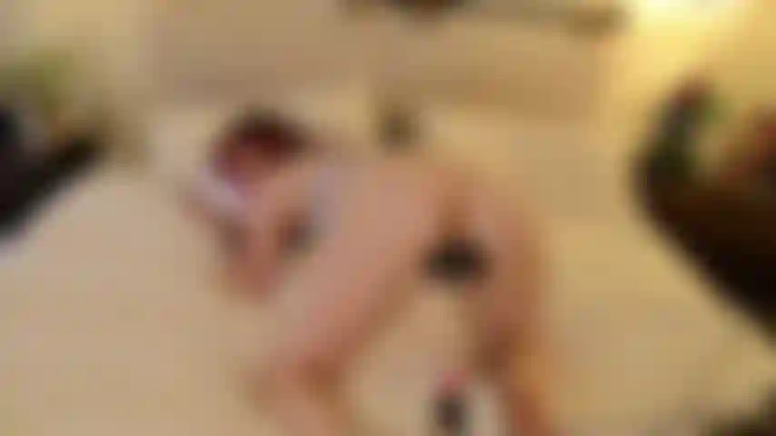 Watch me use my fuck machine in doggy!