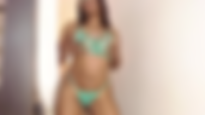 Masaje sexy desnudo, ¡cógeme!