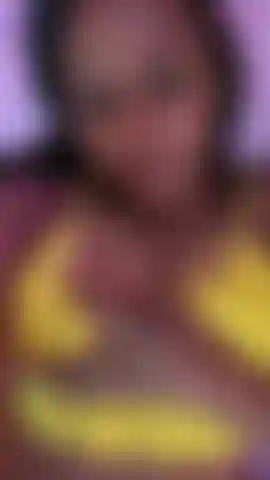 Siente mi cuerpo lleno de placer, y tu leche.