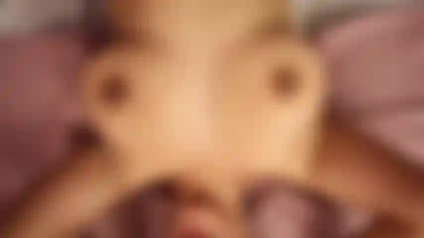 Teta rebota mientras me follas.