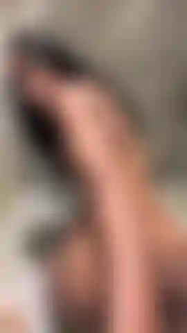 Massage my Latin pussy