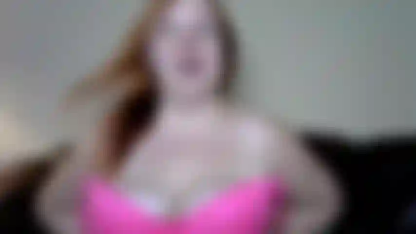 Humillación de pene pequeño en la piel de ante!