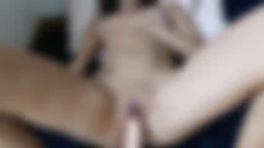 Follada por una maquina de follar.