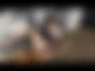 Se burlan rápidamente de mí masturbándome en mi jardín en arizona. Soy tan exhibicionista!