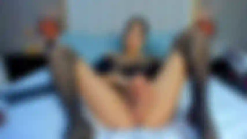 Cada embestida de esa polla hace que mi coño se ponga aún más cremoso, mira cómo me corro dos veces, no pude controlarme.