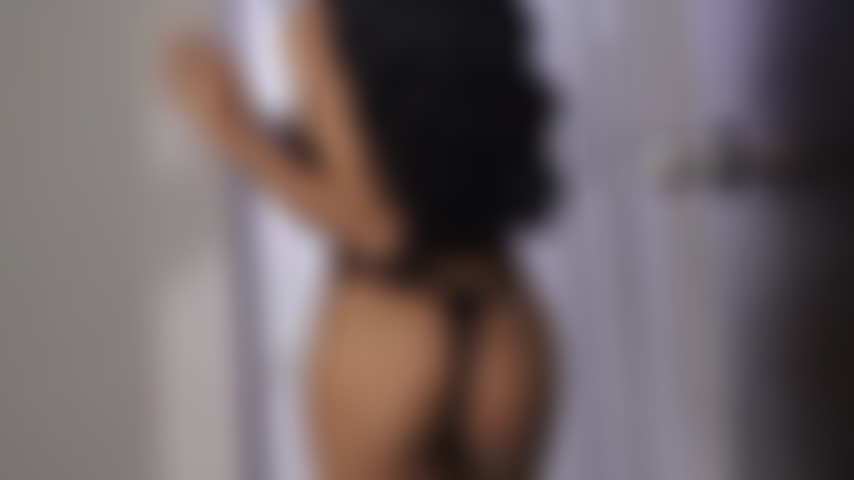 Traviesa y cariñosa son algunas palabras que uso para describirme.