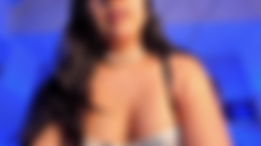 Squirt+lamiendo mi chorro.