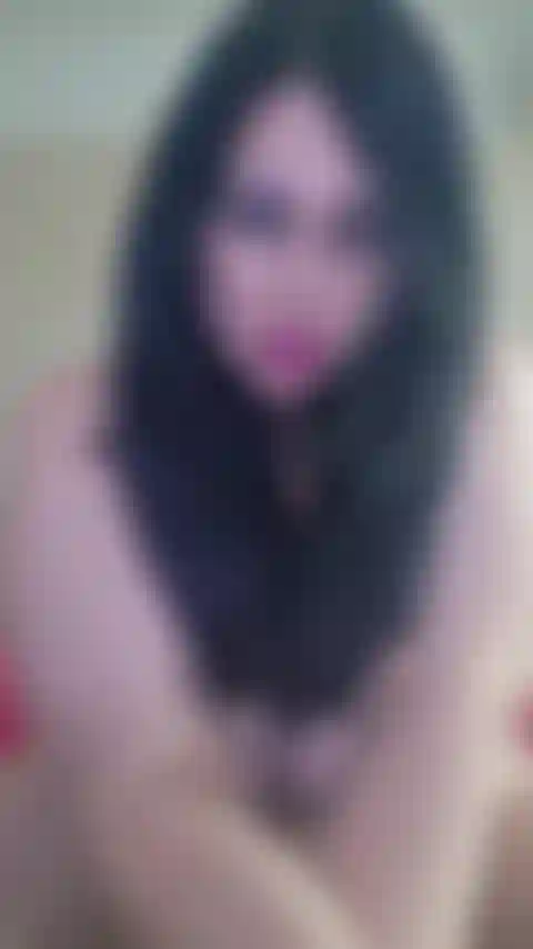 Cuerpo desnudo provocando.