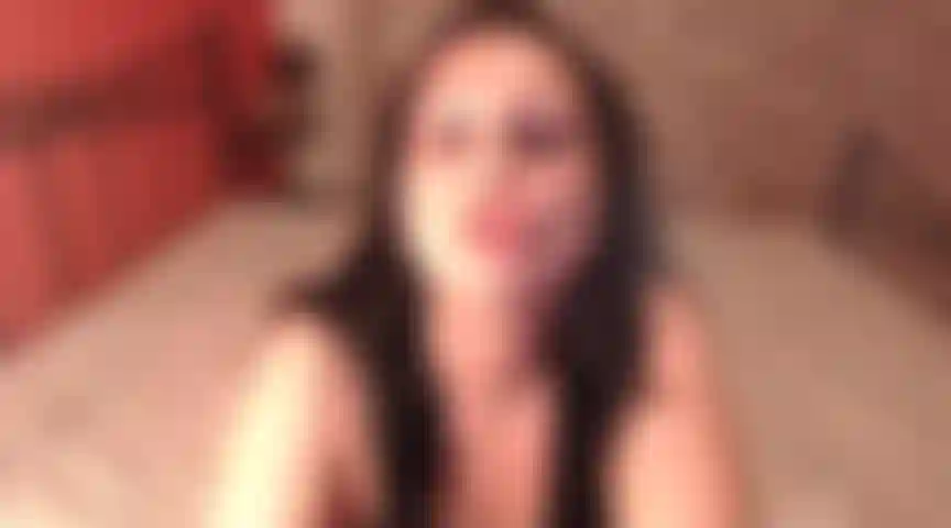 Privada provocación de cuerpo completo.