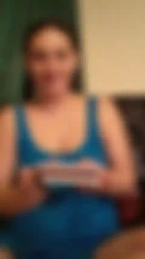 Jugando con fósforos y velas.