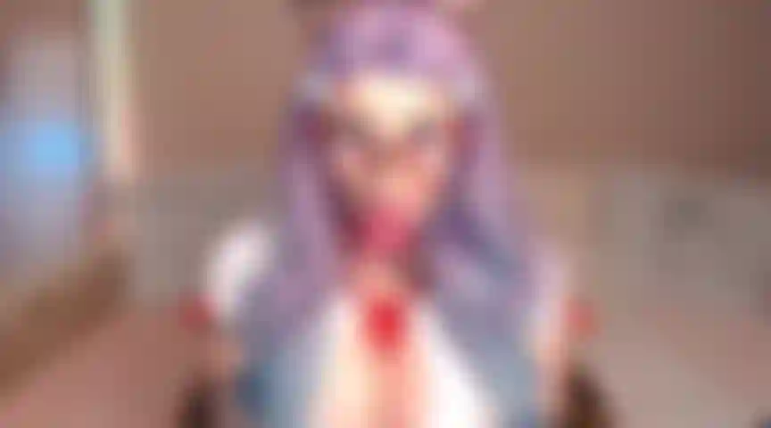 95. Mamada facial desordenada con semen de una puta nerd con gafas.