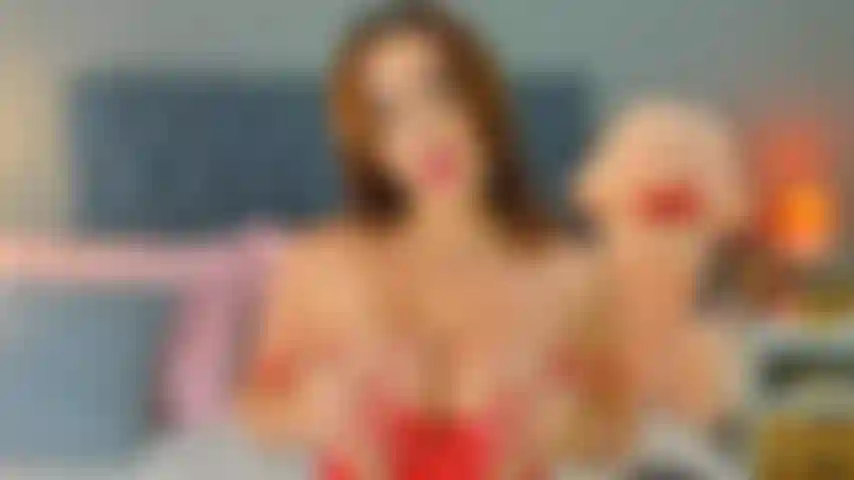 Jugando con mis pezones