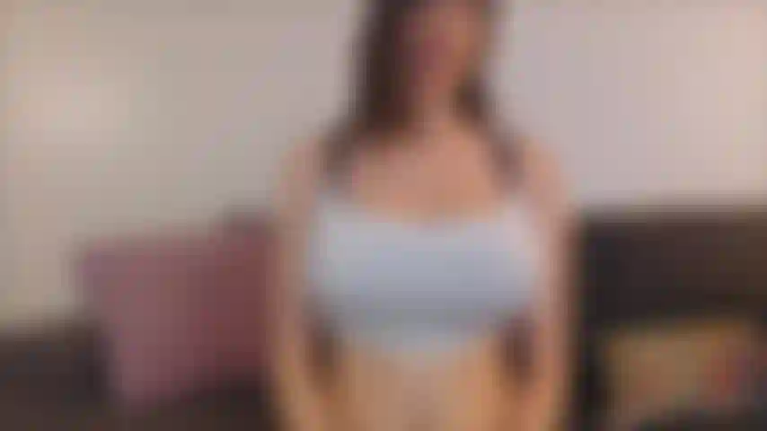 Me vengo en las copas de mi sostén, presumo probándome algunos sujetadores grandes, ¡quiero que te corras en las copas de mi sostén grande! Cum cuenta regresiva.